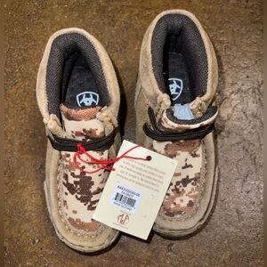 Toddler Ariat boots Size 6